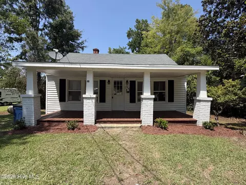 511 E Woodall St, Smithfield, NC 27577
