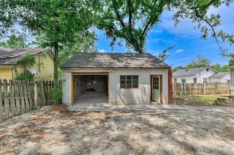 Exterior - 2721 Fleming Dr, Augusta, GA 30906 photo 4 of 5