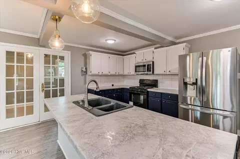 Kitchen - 2721 Fleming Dr, Augusta, GA 30906 photo 2 of 5