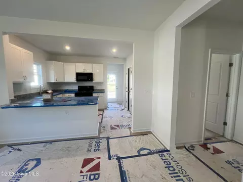 Entry Way - 521 Bartley St, Vass, NC 28394 photo 1 of 4