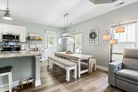 Dining - 1001 Dan Owen Dr, Hampstead, NC 28443 photo 1 of 1