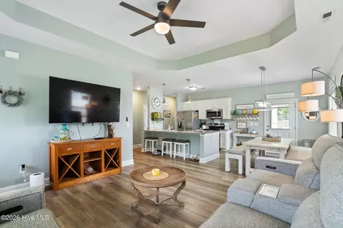 Living - 1001 Dan Owen Dr, Hampstead, NC 28443 photo 2 of 3
