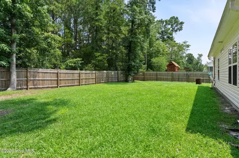 Exterior - 1001 Dan Owen Dr, Hampstead, NC 28443 photo 8 of 8