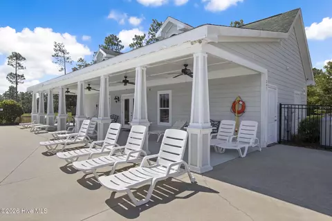 Exterior - 416 Fore Pl, Jacksonville, NC 28540 photo 12 of 20