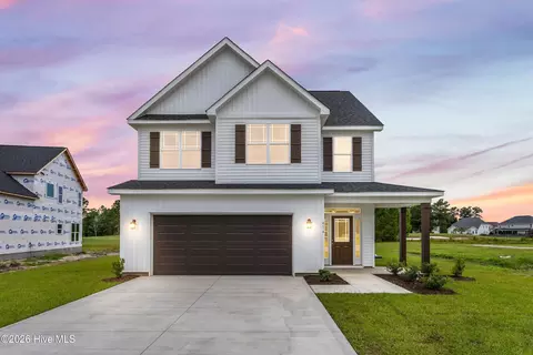Exterior - 416 Fore Pl, Jacksonville, NC 28540 photo 2 of 20