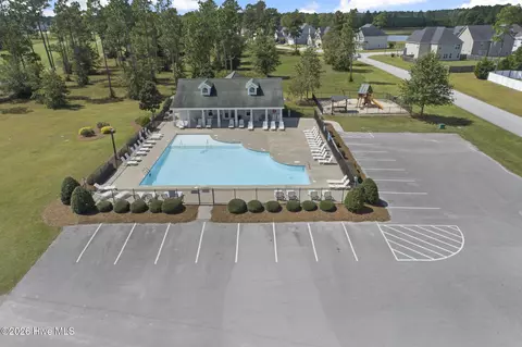 Exterior - 416 Fore Pl, Jacksonville, NC 28540 photo 9 of 20