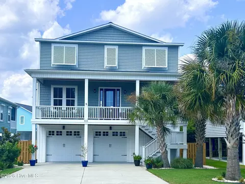 510 Seafarer Dr, Carolina Beach, NC 28428