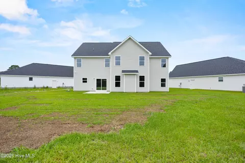 Exterior - 423 Fore Pl, Jacksonville, NC 28540 photo 6 of 18