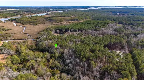256 Hardesty Loop Rd, Newport, NC 28570