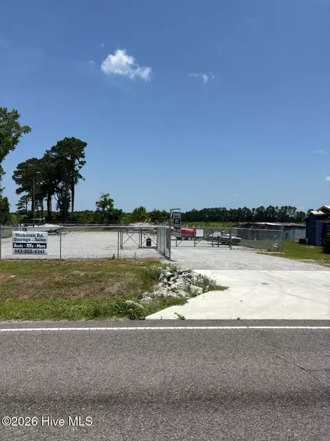160 Hickman Rd NW, Calabash, NC 28467