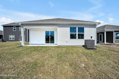 Exterior - 1269 Skystone Loop NE #LOT 18, Supply, NC 28462 photo 3 of 3