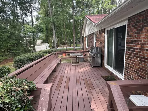 900 Welsh Ln, Jacksonville, NC 28546