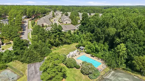 View/Area - 114 Wimbledon Dr, Pinehurst, NC 28374 photo 3 of 4