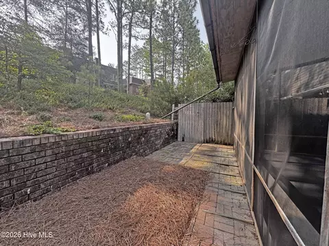 Exterior - 114 Wimbledon Dr, Pinehurst, NC 28374 photo 5 of 5