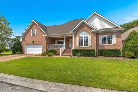 3808 Verdura Dr, Wilmington, NC 28409