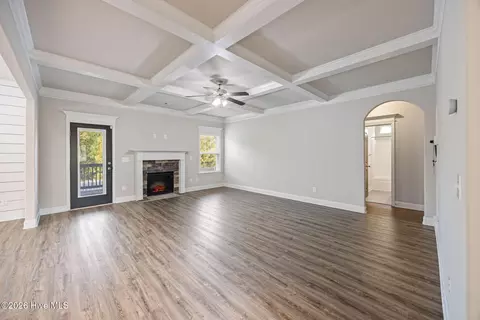 Living - 671 Tree Top Trl, Evans, GA 30809 photo 1 of 4