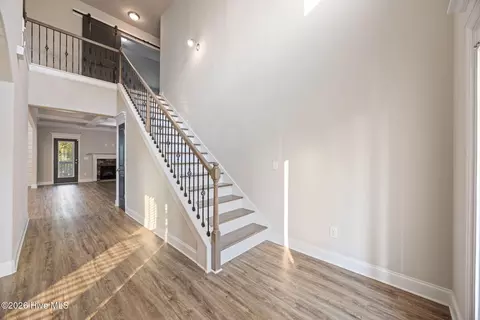 Entry Way - 671 Tree Top Trl, Evans, GA 30809 photo 6 of 9
