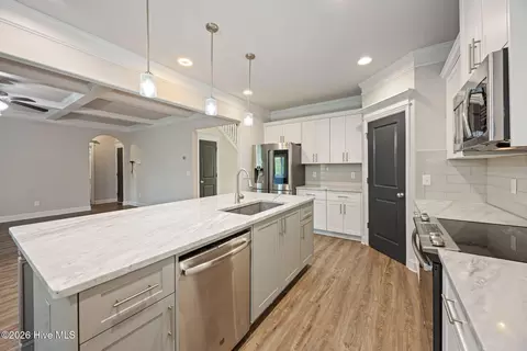 Kitchen - 671 Tree Top Trl, Evans, GA 30809 photo 5 of 5