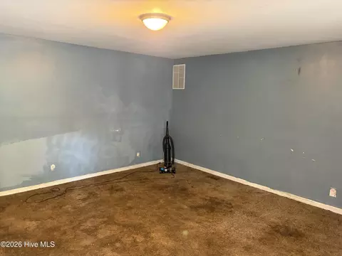 Living - 2415 Dickey Rd, Augusta, GA 30906 photo 1 of 1