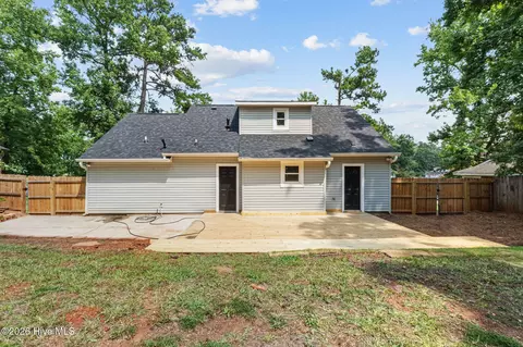Exterior - 109 Maple Creek Dr, Martinez, GA 30907 photo 4 of 7