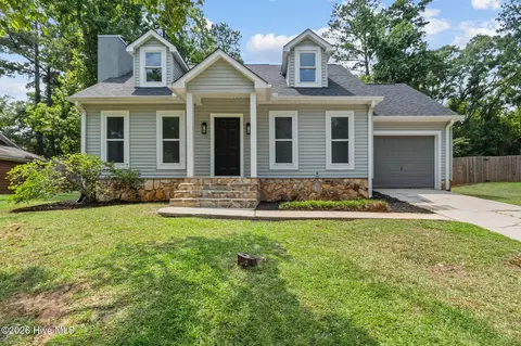 Exterior - 109 Maple Creek Dr, Martinez, GA 30907 photo 2 of 7