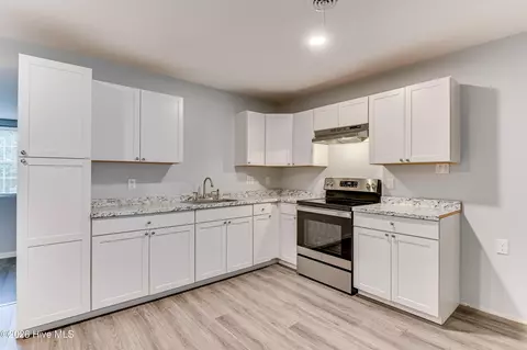 Kitchen - 2301 Hardwick Rd, Augusta, GA 30906 photo 1 of 4