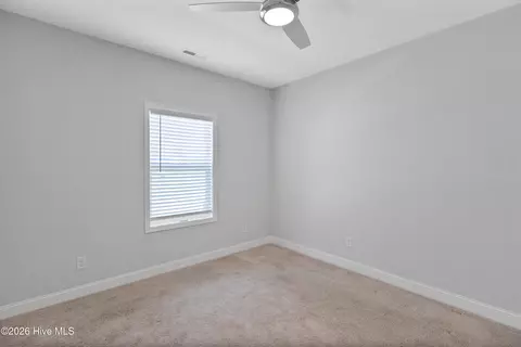 Bedroom - 544 Poppleton Dr, Hampstead, NC 28443 photo 2 of 15