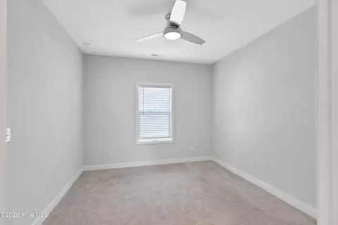 Bedroom - 544 Poppleton Dr, Hampstead, NC 28443 photo 5 of 15