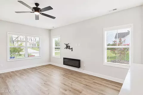 Living - 544 Poppleton Dr, Hampstead, NC 28443 photo 1 of 3