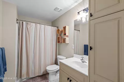 Bath - 1111 Highmoor Ln, Evans, GA 30809 photo 5 of 5