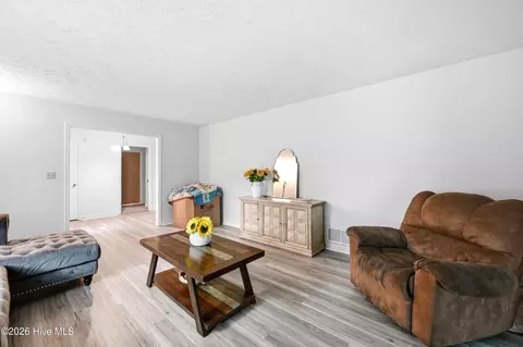 Living - 509 E 1st Ave, Chadbourn, NC 28431 photo 1 of 2