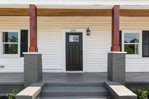 Exterior - 1510 Chestnut St, Augusta, GA 30901 photo 2 of 8