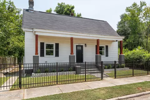 Exterior - 1510 Chestnut St, Augusta, GA 30901 photo 1 of 8