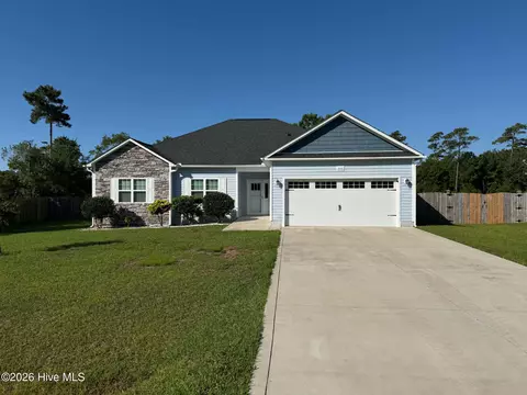 286 Marsh Haven Dr, Sneads Ferry, NC 28460