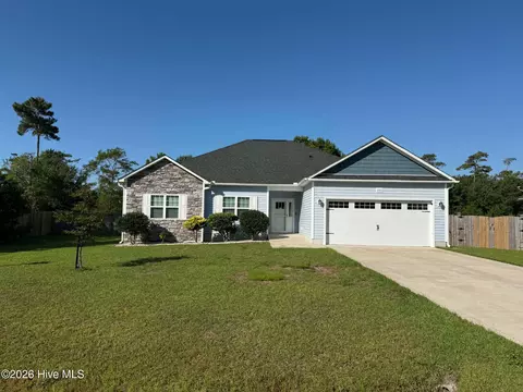 286 Marsh Haven Dr, Sneads Ferry, NC 28460