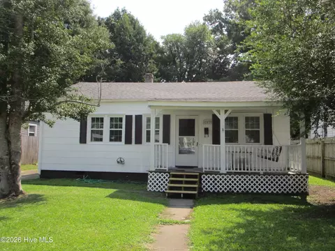 202 Harrell St, Elizabeth City, NC 27909