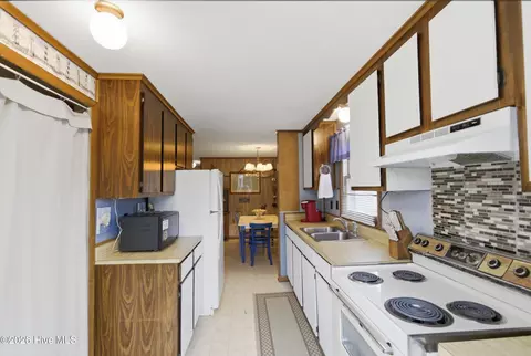 Kitchen - 1488 Colington Rd, Kill Devil Hills, NC 27948 photo 2 of 2