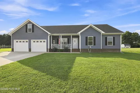 102 Cutters Ln, Elizabeth City, NC 27909
