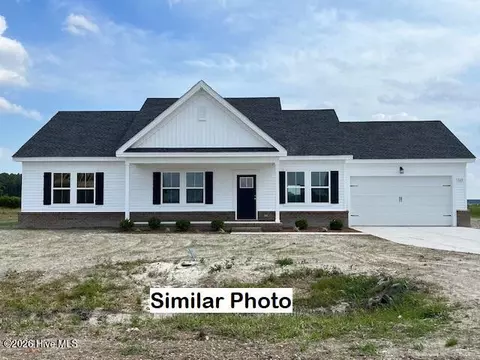 207 Strawberry Acres Dr, Elizabeth City, NC 27909