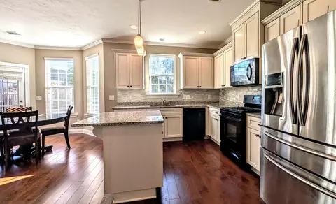 Kitchen - 563 Bunchgrass St, Evans, GA 30809 photo 2 of 5
