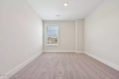 Bedroom - 101 Commons View Dr, Hampstead, NC 28443 photo 1 of 2