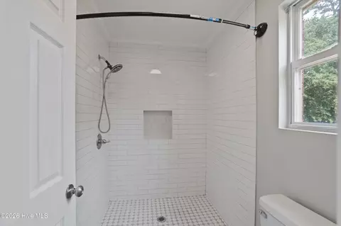 Bath - 3311 Cobblestone Ct, Augusta, GA 30906 photo 2 of 3