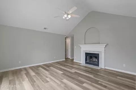 Living - 3311 Cobblestone Ct, Augusta, GA 30906 photo 3 of 6