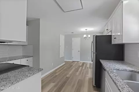 Entry Way - 3311 Cobblestone Ct, Augusta, GA 30906 photo 2 of 5