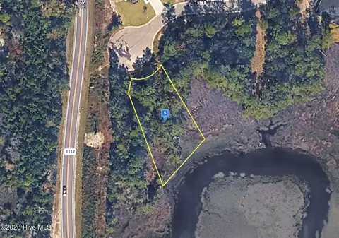 702 Lakeland Dr SE, Bolivia, NC 28422