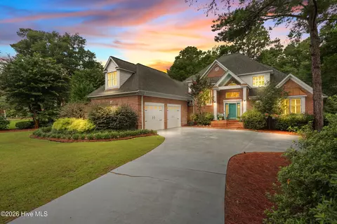 813 Wild Dunes Cir, Wilmington, NC 28411