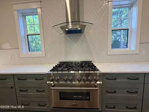 Kitchen - 16 Overpeck Ln, Pinehurst, NC 28374 photo 5 of 5