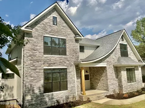 Exterior - 16 Overpeck Ln, Pinehurst, NC 28374 photo 3 of 7
