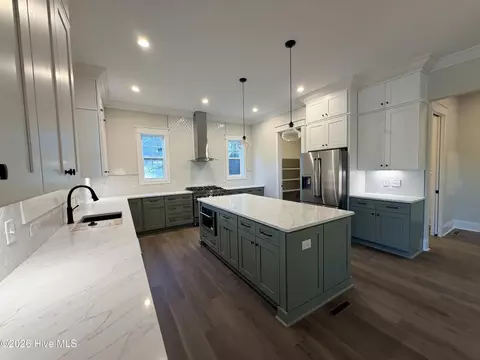 Kitchen - 16 Overpeck Ln, Pinehurst, NC 28374 photo 3 of 5