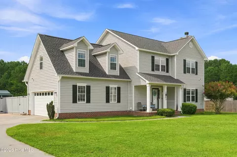 Exterior - 314 Trappers Rd, Hubert, NC 28539 photo 3 of 11